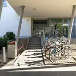 Διαμέρισμα Functional With 2 Bedrooms And Balcony By Renters